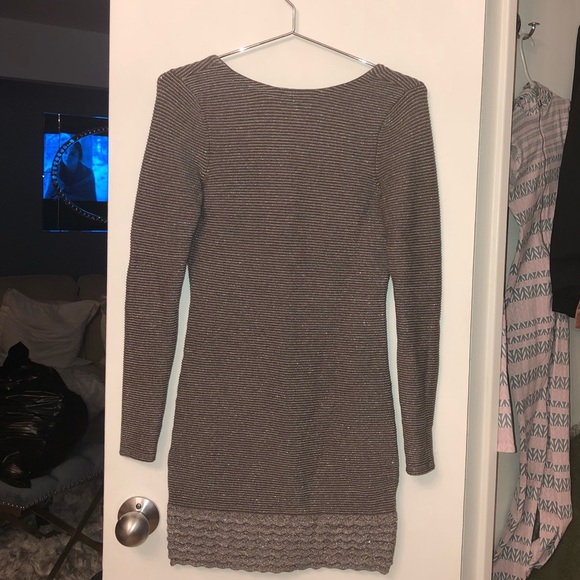 MODA International metallic silver mini dress - Picture 2 of 4